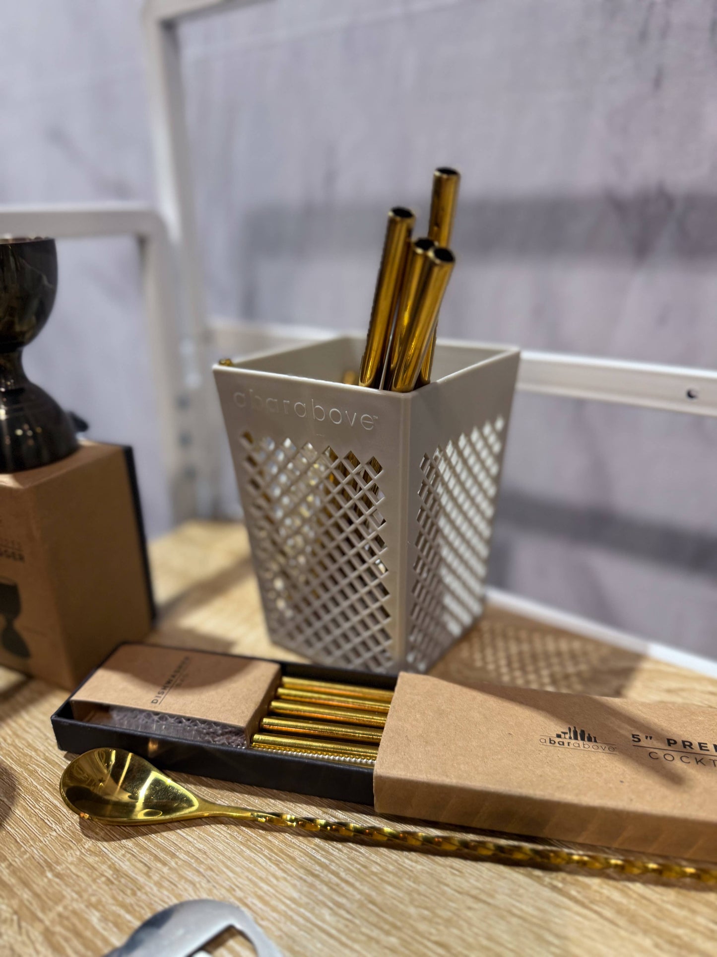 Metal Cocktail Straws - Short Set of 6 Gold Straws